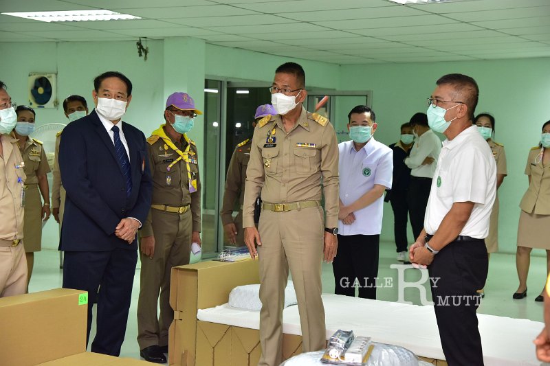 20210426-Governor inspects field hospitals-125.JPG